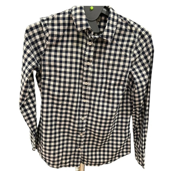 J crew Womans buffalo plaid. Navy/white
Button down,Size small. Good condition - Picture 2 of 5